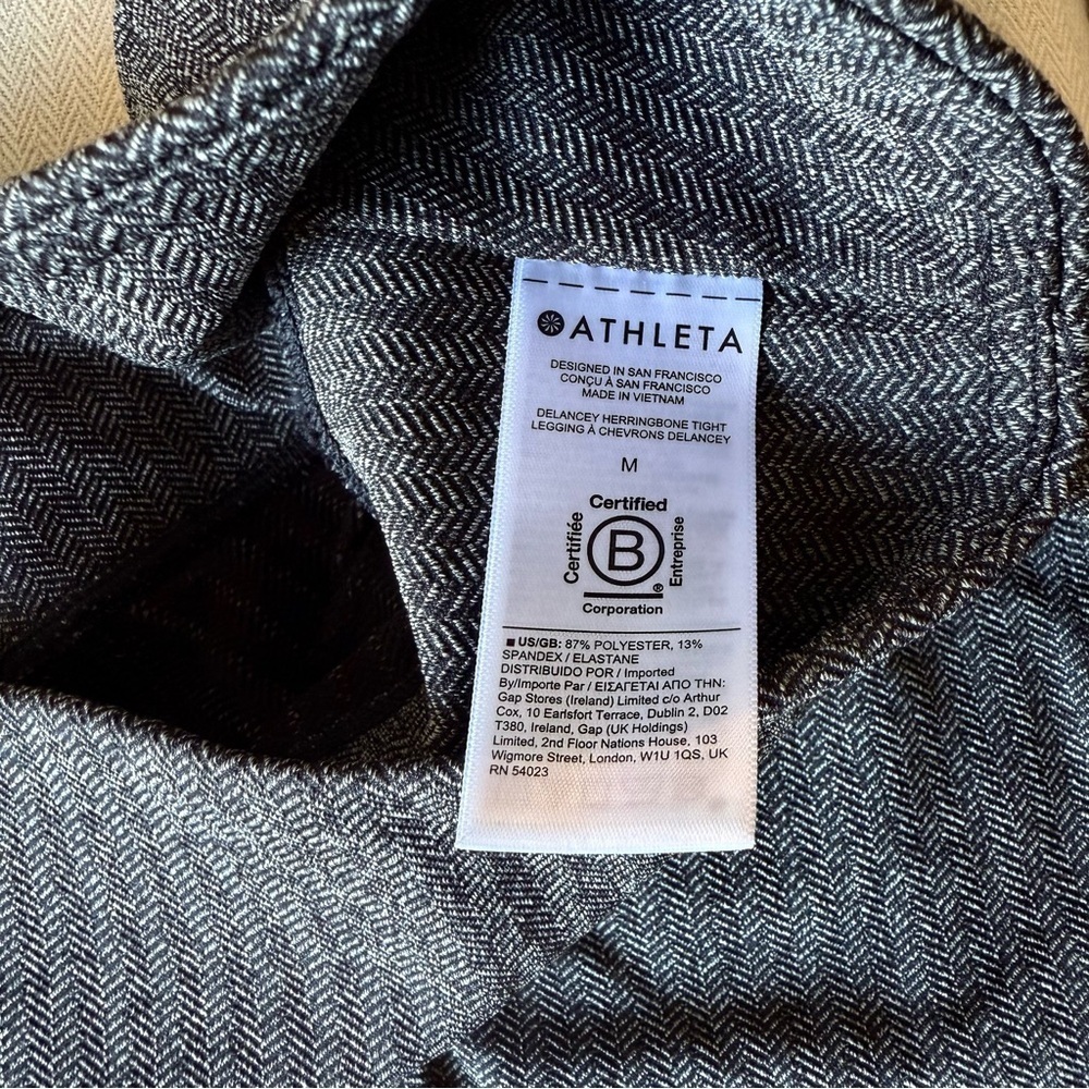 Athleta Delancey Black and Gray Herringbone Leggings with Zip Pockets Size M - Picture 7 of 7